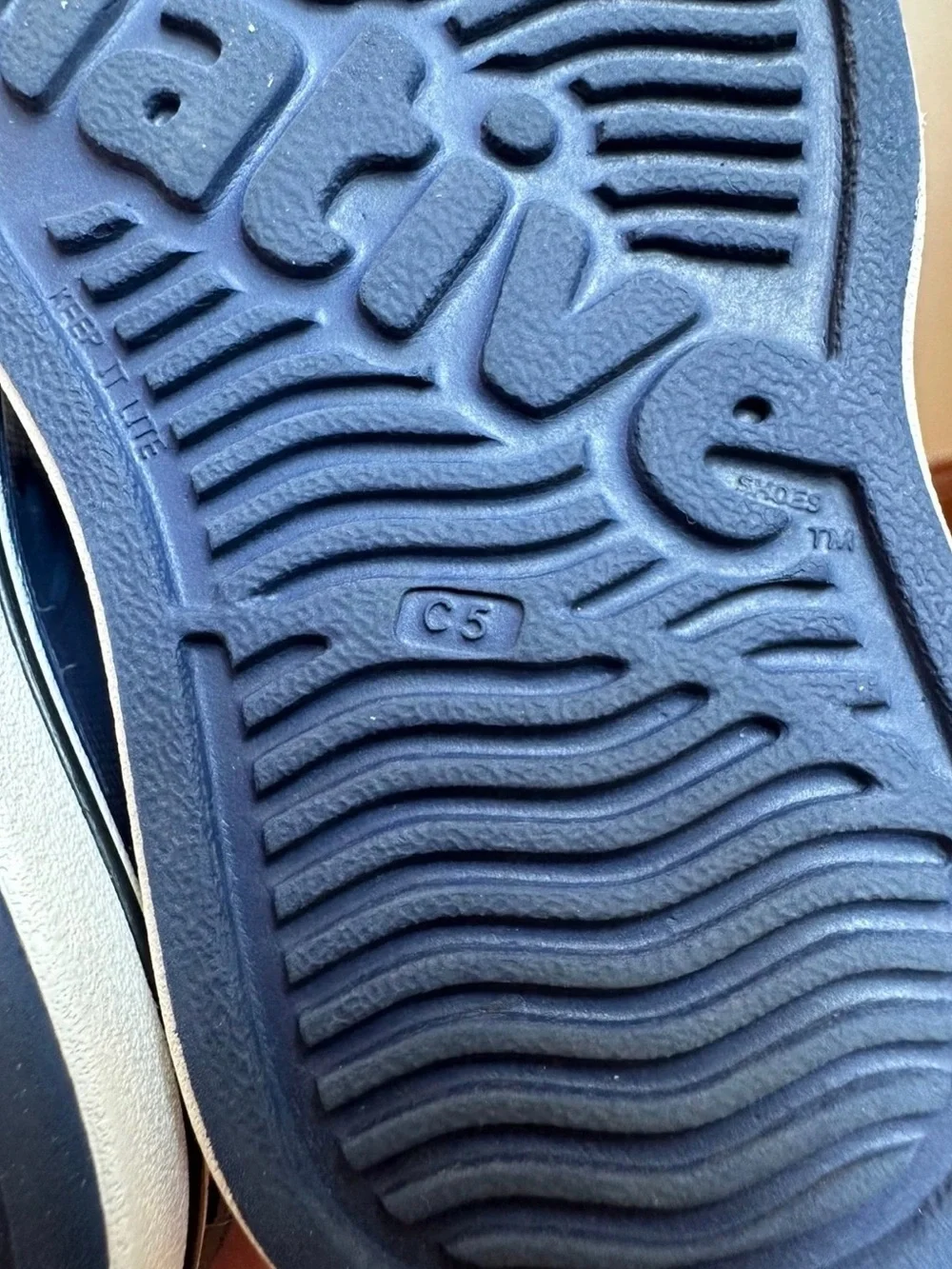 Native Shoes native miles
